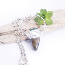 Load image into Gallery viewer, Kambaba Jasper claw with green Aventurine necklace