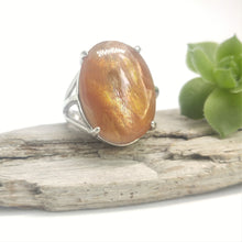 Load image into Gallery viewer, Sunstone ring size 10