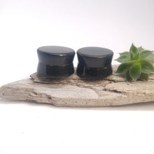 Charger l'image dans la galerie, 3/4" Rainbow Obsidian ear plugs