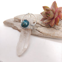 Charger l'image dans la galerie, Himalayan Quartz with Apatite necklace