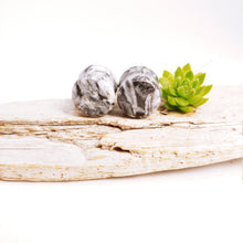 Charger l'image dans la galerie, 7/16" Golden Pinolith plugs