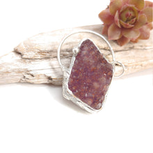Charger l'image dans la galerie, Amethyst druzy necklace