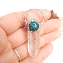 Charger l'image dans la galerie, Himalayan Quartz with Apatite necklace