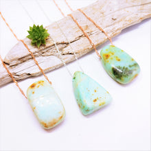 Charger l'image dans la galerie, Chrysoprase necklace