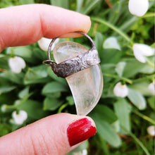 Load image into Gallery viewer, Topaz claw with Hackmanite necklace