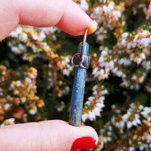 Load image into Gallery viewer, Simple gemmy Kyanite wand amulet