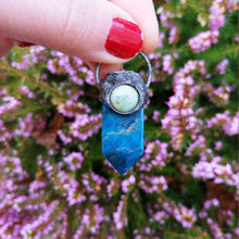 Load image into Gallery viewer, Blue Apatite point with old stock Chilean Chrysoprase necklace