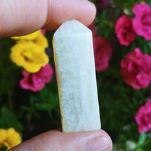 Indlæs billede til gallerivisning Banded Yellow Onyx tower