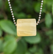 Charger l&#39;image dans la galerie, Yellow Calcite bead
