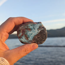 Charger l&#39;image dans la galerie, Raw Larimar partial nodule
