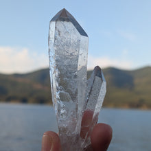 Ladda upp bild till gallerivisning, Lemurian Quartz raw crystal Twin
