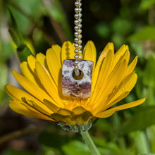 Lade das Bild in den Galerie-Viewer, Lepidolite heart pendant #2
