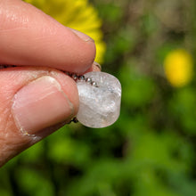 Indlæs billede til gallerivisning Morganite small barrel bead #1
