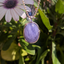 Indlæs billede til gallerivisning Hackmanite set in 925 silver star bezel
