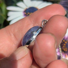 Indlæs billede til gallerivisning Hackmanite set in 925 silver star bezel
