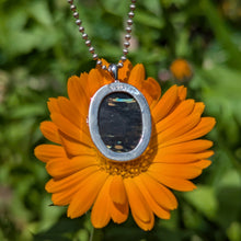 Indlæs billede til gallerivisning Nuummite in 925 silver star bezel pendant #2
