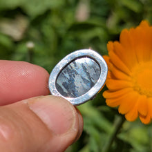 Indlæs billede til gallerivisning Nuummite in 925 silver star bezel pendant #2
