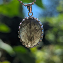 Indlæs billede til gallerivisning Forest Crystal in 925 silver bezel
