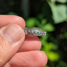 Indlæs billede til gallerivisning Forest Crystal in 925 silver bezel
