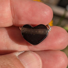 Lade das Bild in den Galerie-Viewer, Agni Manitite heart pendant
