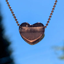Lade das Bild in den Galerie-Viewer, Agni Manitite heart pendant
