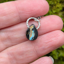 Ladda upp bild till gallerivisning, Nuummite with 925 silver finding
