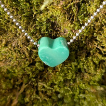 Ladda upp bild till gallerivisning, Variscite heart pendant
