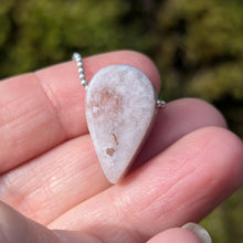 Ladda upp bild till gallerivisning, Pink Amethyst sparkly pendulum pendant
