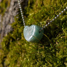 Ladda upp bild till gallerivisning, Amazonite heart pendant
