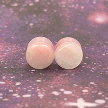 Load image into Gallery viewer, 00g (10mm) Petalite plugs
