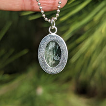 Ladda upp bild till gallerivisning, Hackmanite (Greenland) in 925 silver bezel
