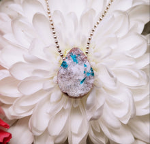 Load image into Gallery viewer, Dioptase raindrop pendant
