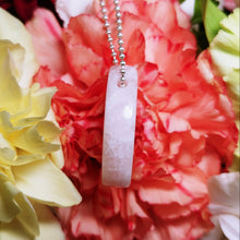 Load image into Gallery viewer, Morganite pendant
