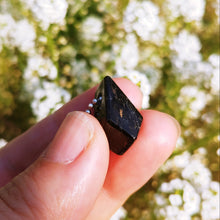 Load image into Gallery viewer, Nuummite pendant
