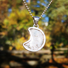 Load image into Gallery viewer, Labradorite moon pendant
