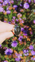 Ladda och spela upp video i Gallerivisaren, Nuummite heart ring in sterling silver size 7
