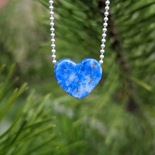 Ladda upp bild till gallerivisning, Lapis Lazuli heart pendant #1
