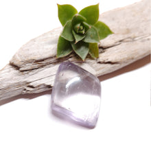 Load image into Gallery viewer, Pink Kunzite cabochon
