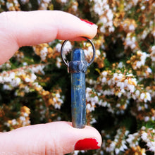 Load image into Gallery viewer, Simple gemmy Kyanite wand amulet
