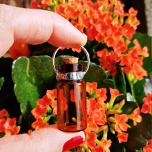Indlæs billede til gallerivisning Small amber glass bottle with cork necklace - no patina
